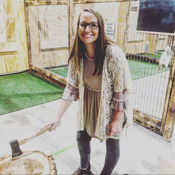 Follow us to get the latest news about sales, deals & see listings coming soon!! - Picture 3 of 8